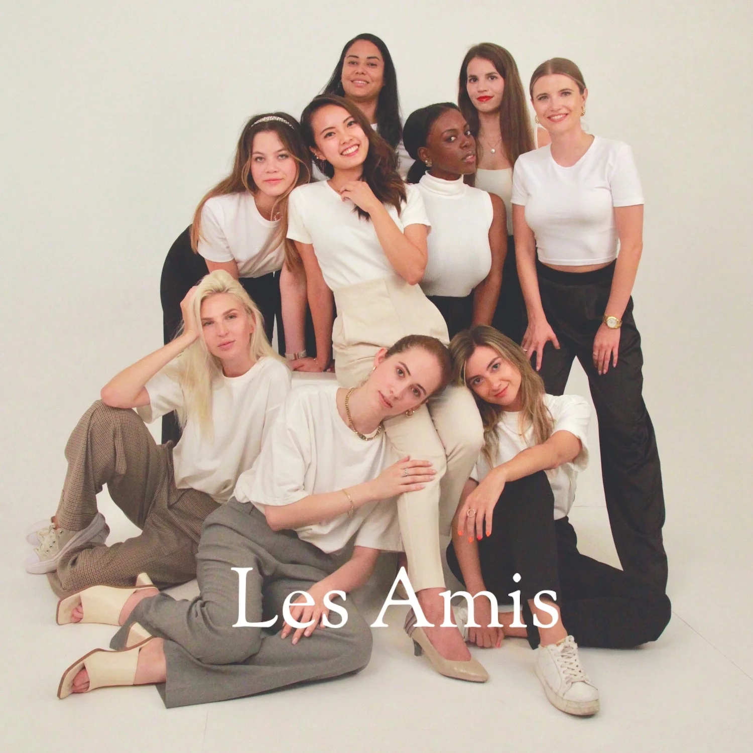 Les Amis | Your Family of Girlfriends - OG image